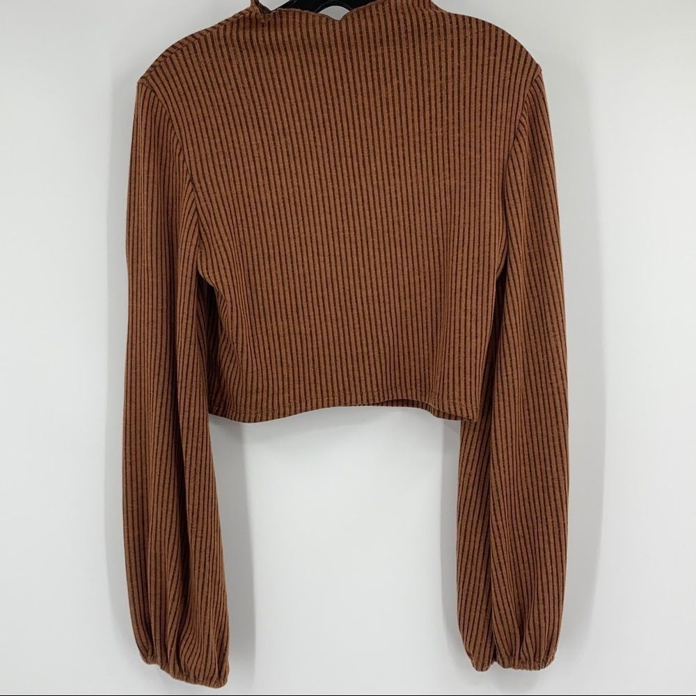 Mimi chica puff sleeve rib crop brown top Size Large 8953 Pullover Casual - Picture 11 of 11